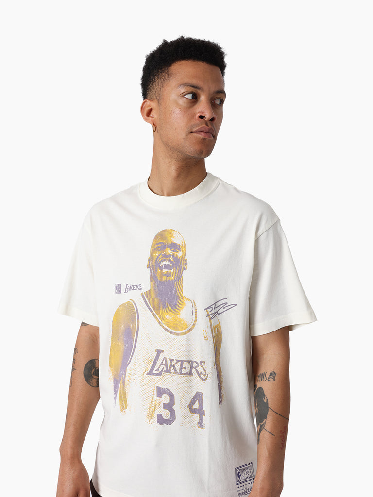 Mitchell & Ness "In The Moment" T-Shirt
